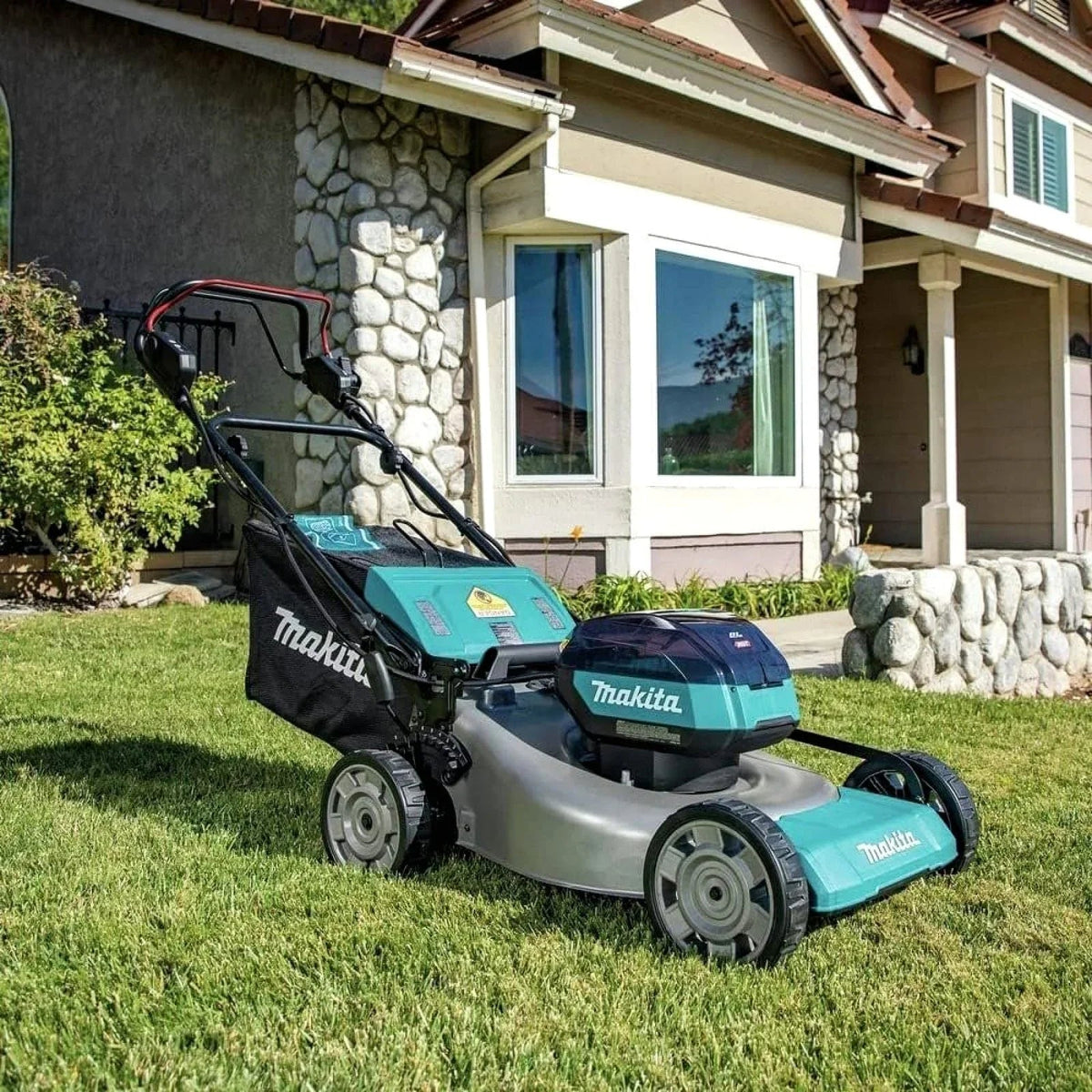 Makita 40V Max XGT Brushless 21″ Self-Propelled Commercial Lawn Mower Kit (4.0Ah) GML01SM - Prioka