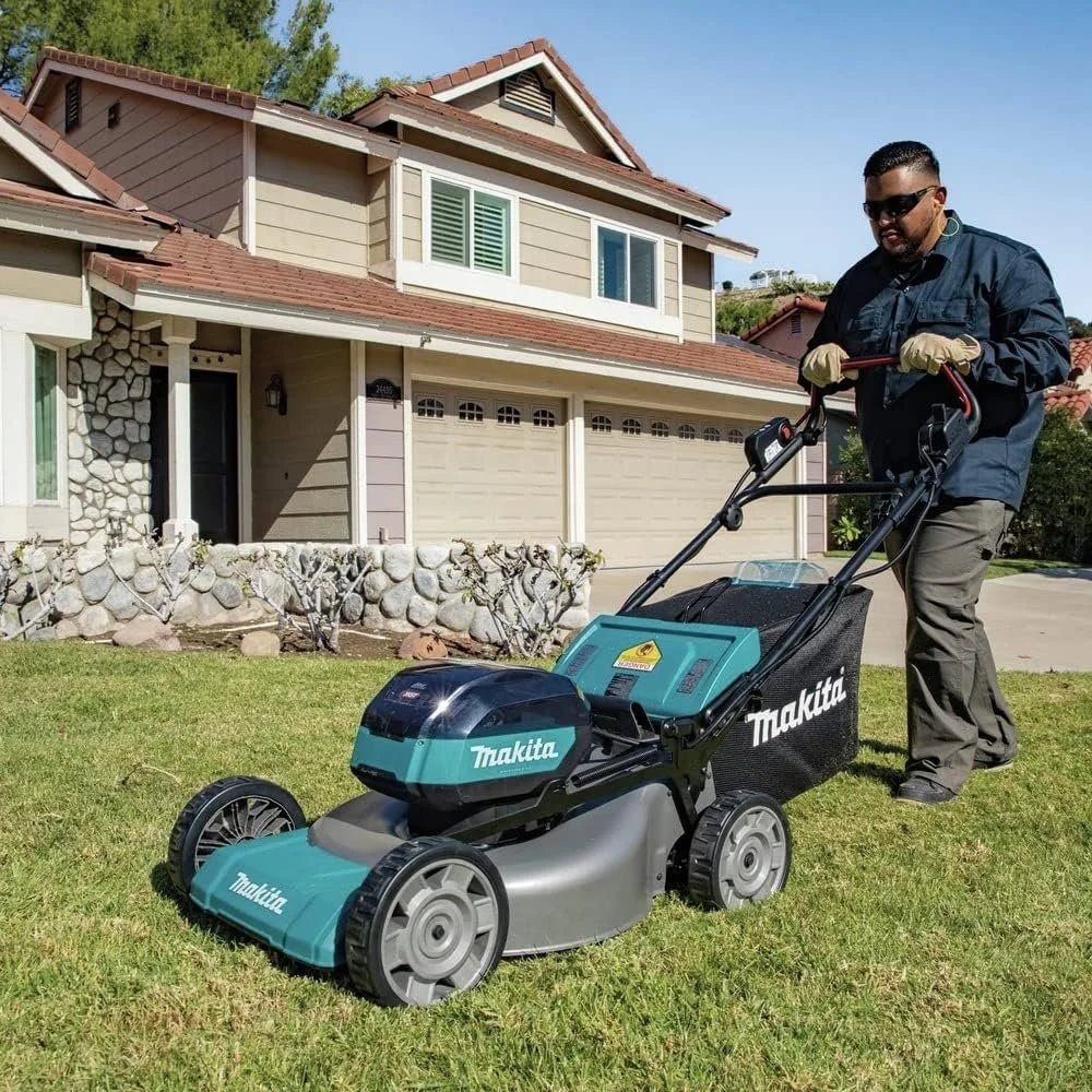 Makita 40V max XGT Brushless 21″ Self‐Propelled Commercials Lawn Mowers Kit GML01PL - Prioka