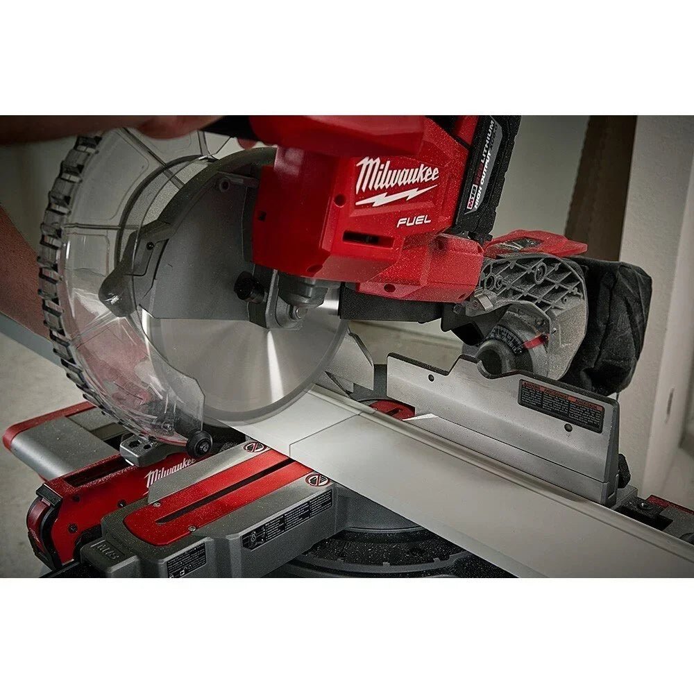 Milwaukee Dual-Bevel Sliding Compound Miter Saw M18 FUEL 2734 - Prioka