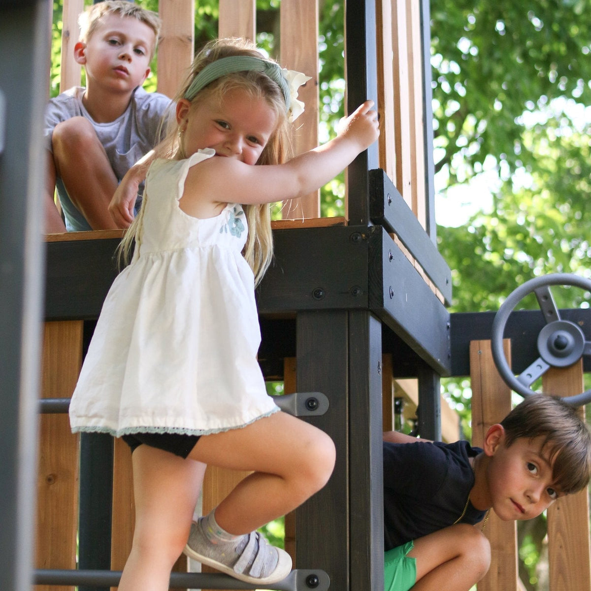 Mystic Tower Swing Set - Prioka