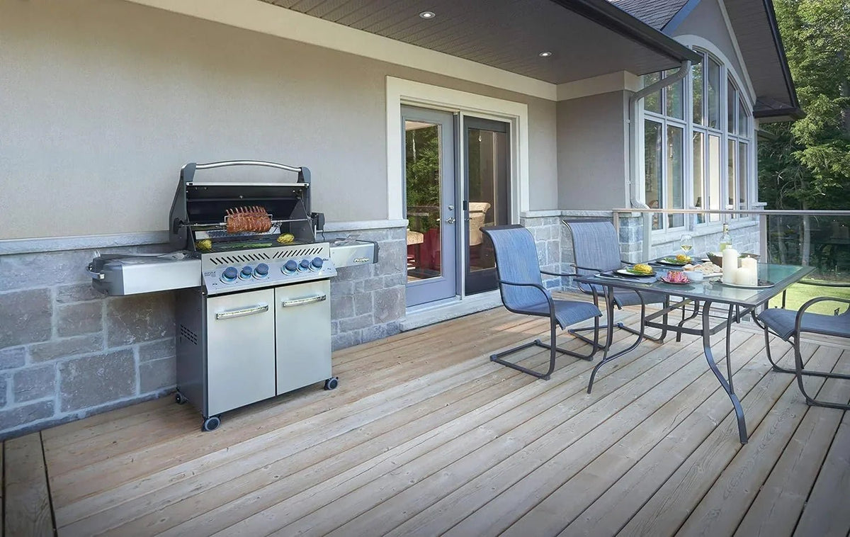 Napoleon Prestige 500 Propane Gas Grills - Prioka