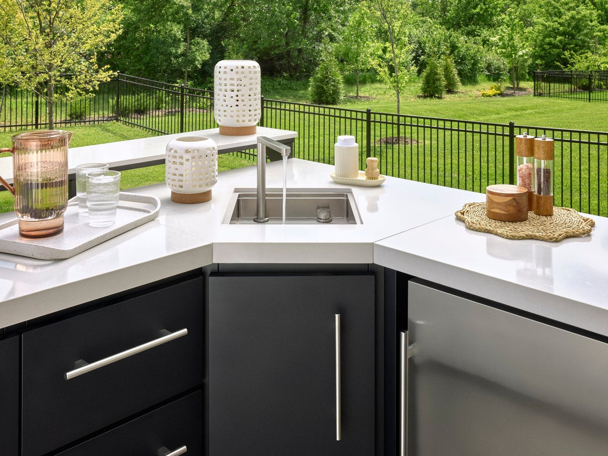 Emory Corner Outdoor Kitchen Island and Bar – Right