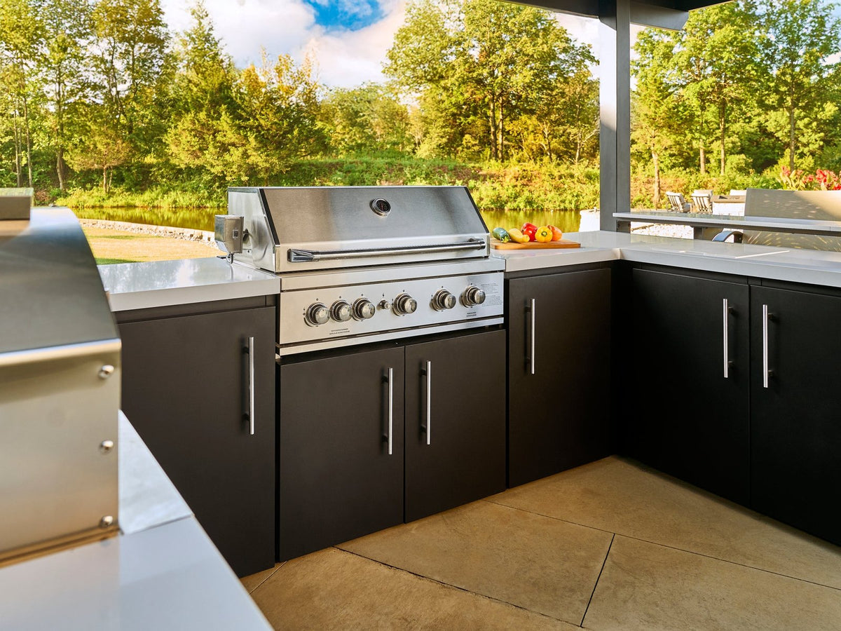 Edgemont Bay Outdoor Kitchen