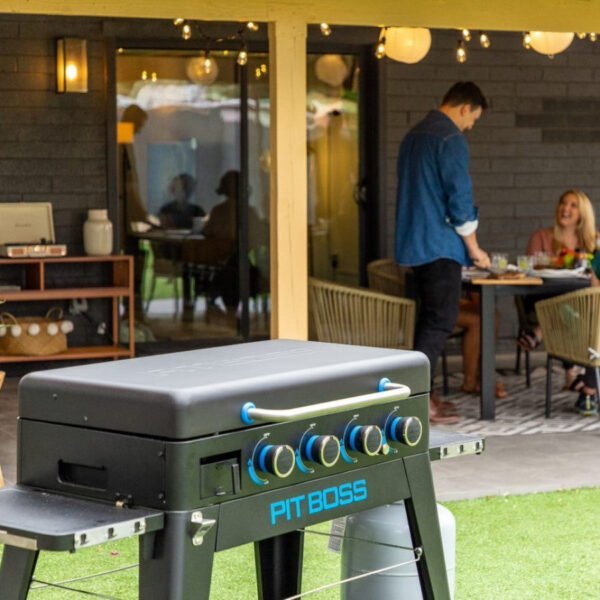 Pit Boss 4-Burner Ultimate Lift-Off Griddle – Versatile and Powerful Outdoor Cooking - Prioka