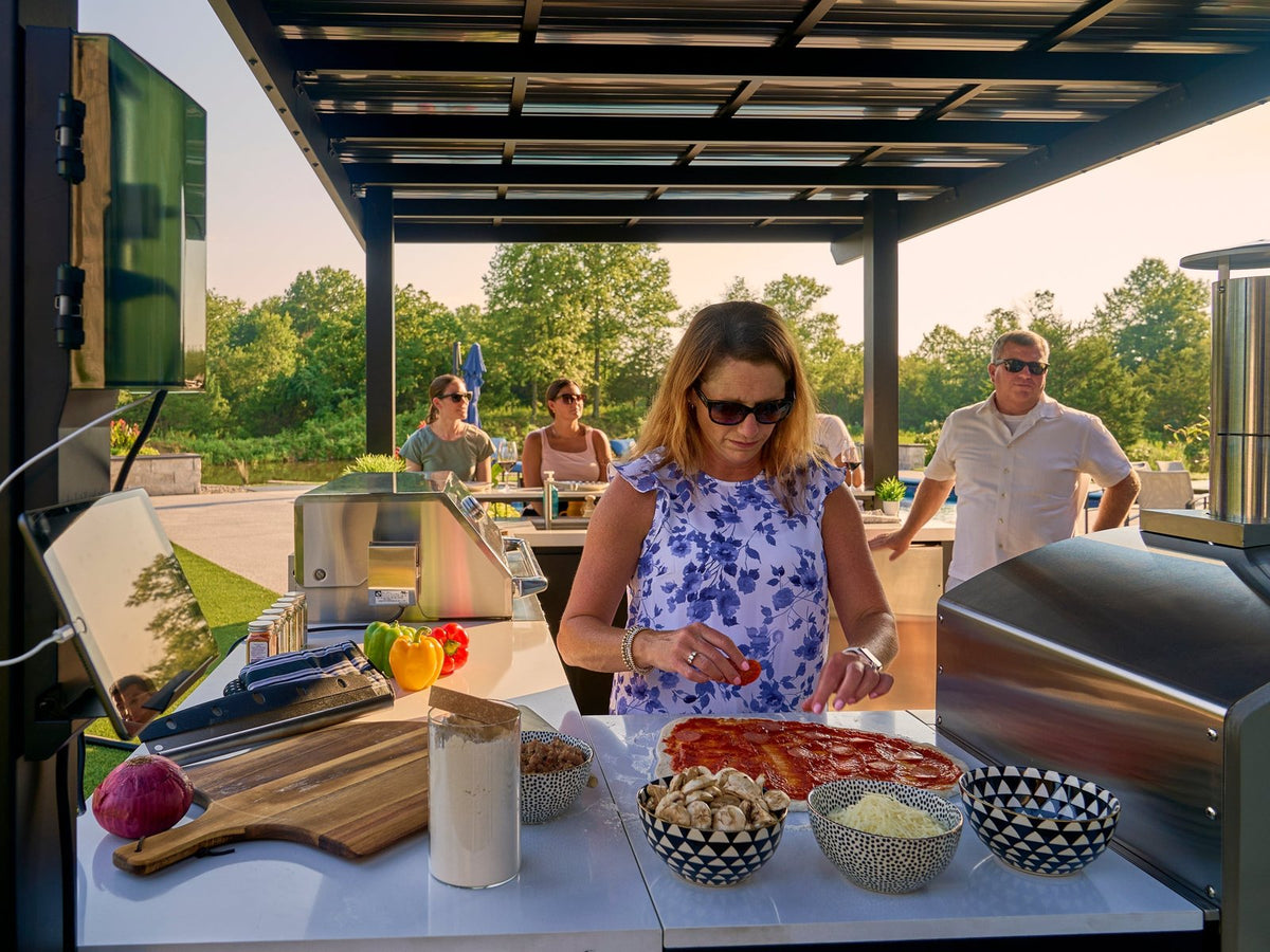 Edgemont Bay Outdoor Kitchen
