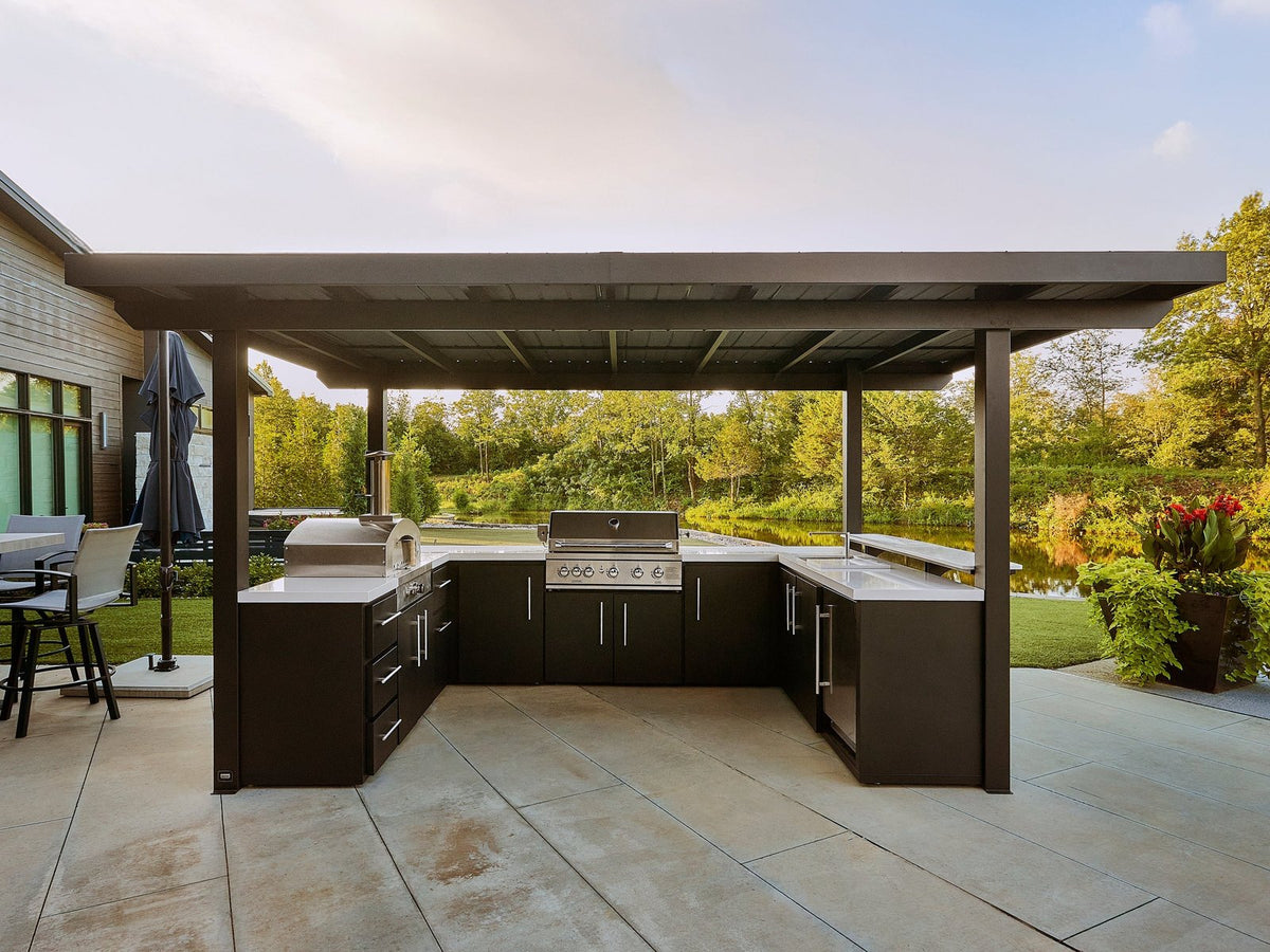 Edgemont Bay Outdoor Kitchen