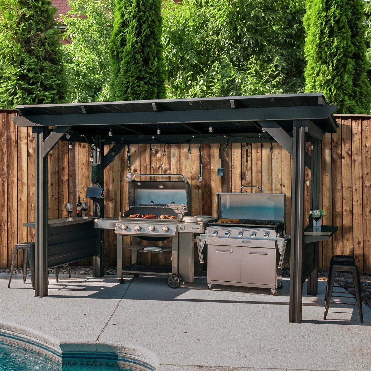 Rockport XL Steel Grill Gazebo - Prioka