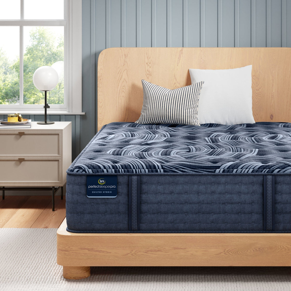 Serta Perfect Sleeper Pro New Paris 15" Medium Mattress - Prioka