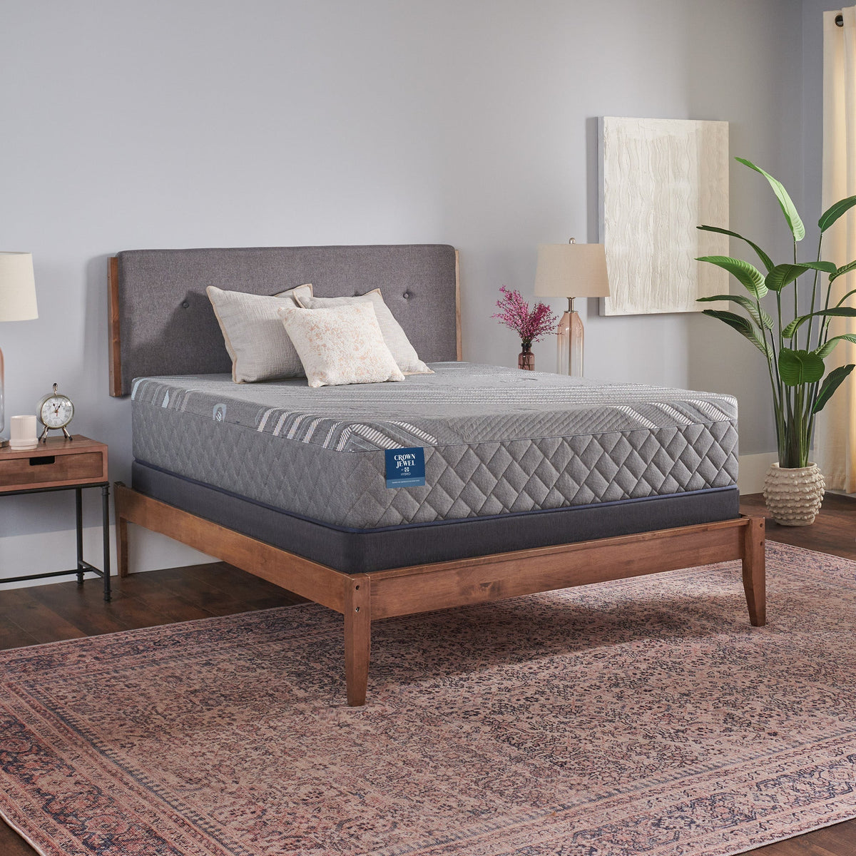 Sixth & Park Medium Hybrid 12" Mattress - Prioka