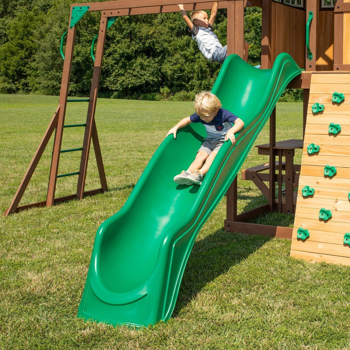 Skyfort II with Wave Slide - Prioka