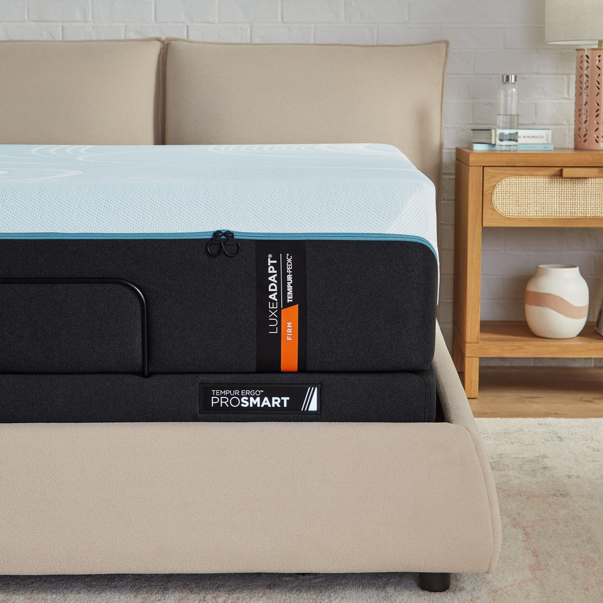 Tempur-Pedic LuxeAdapt Firm 13" Mattress - Prioka