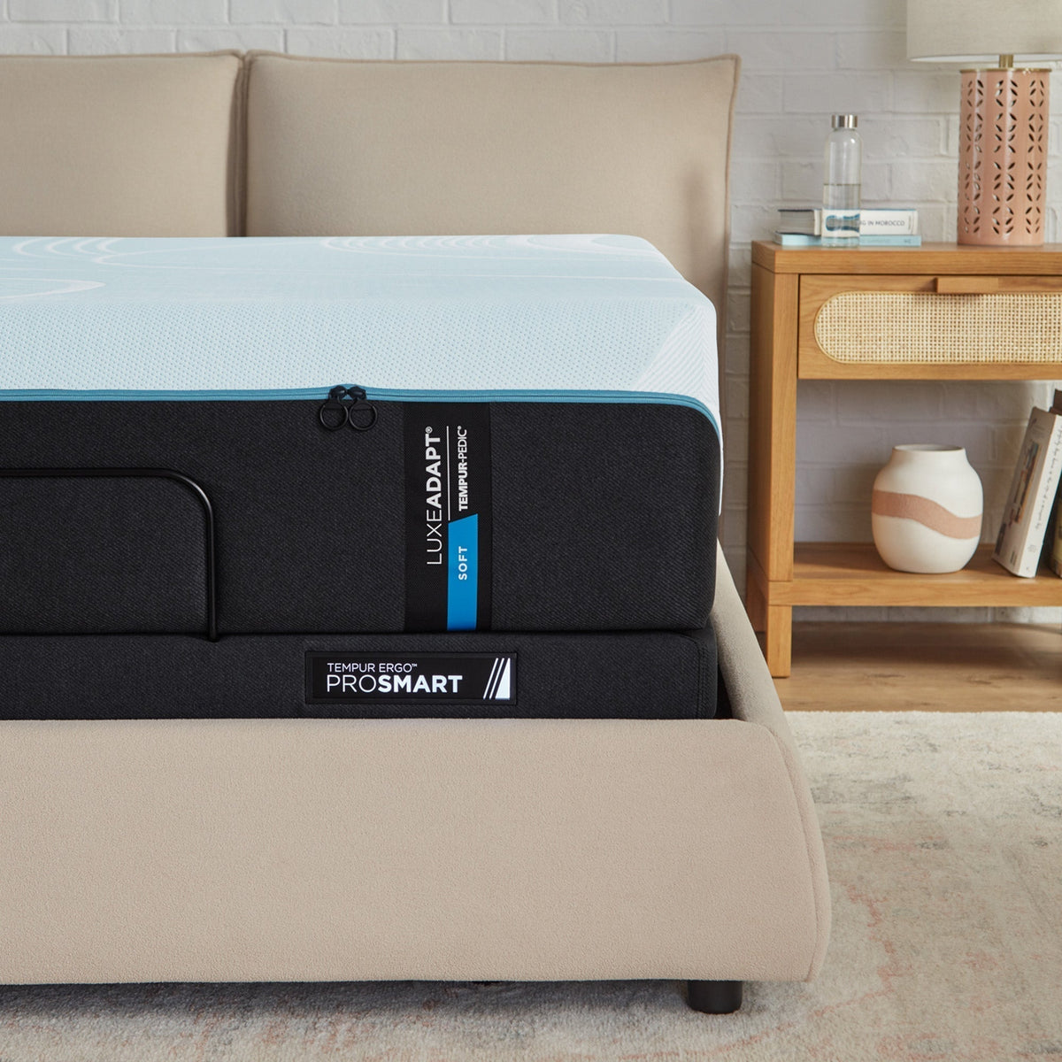 Tempur-Pedic LuxeAdapt Soft 13" Mattress - Prioka