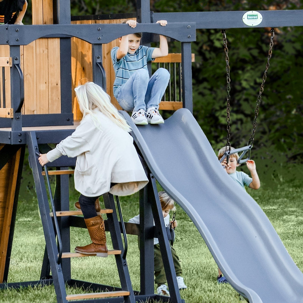 Timber Crossing Swing Set - Prioka