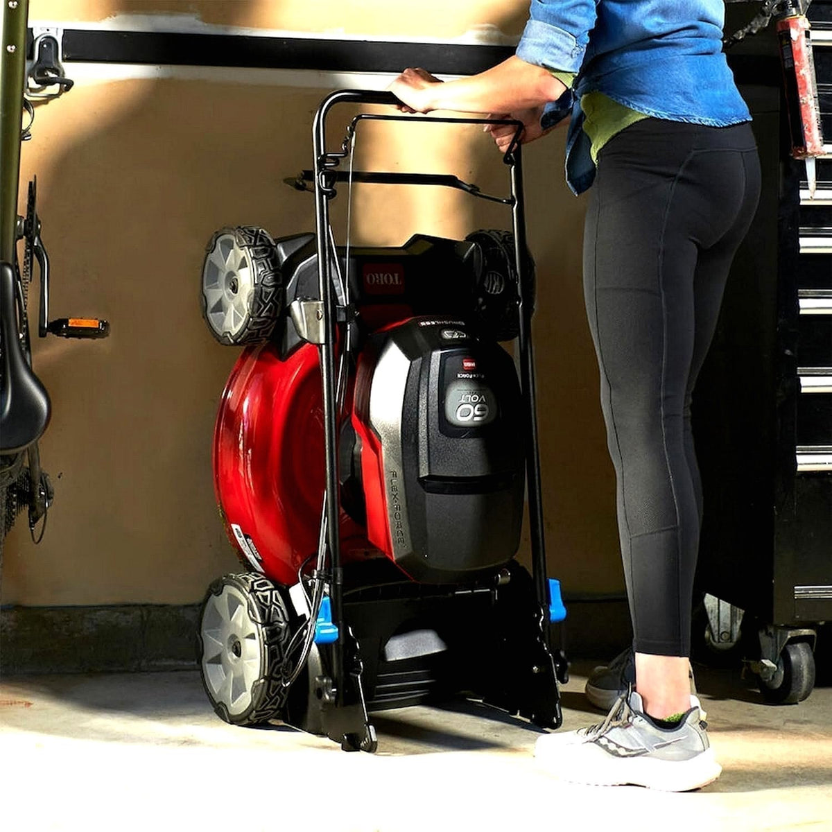 Toro 60V MAX* 21-inch Super Recycler Personal Pace Self-Propelled Battery Lawn Mower - Prioka