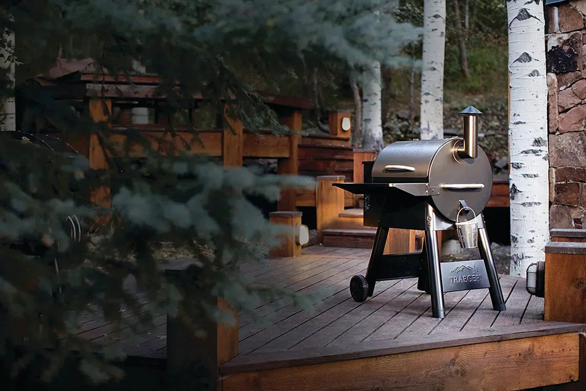 Traeger Grills Pro Series 22 Electric Wood Pellet Grill and Smoker - Prioka