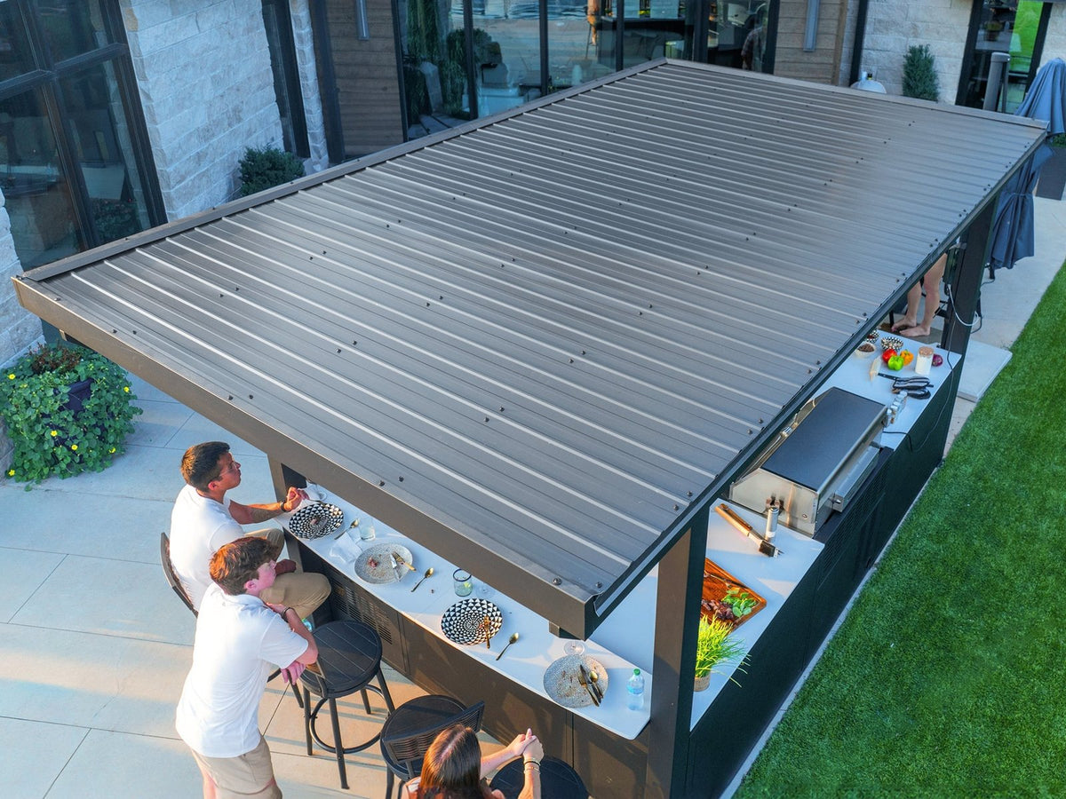 Edgemont Bay Outdoor Kitchen