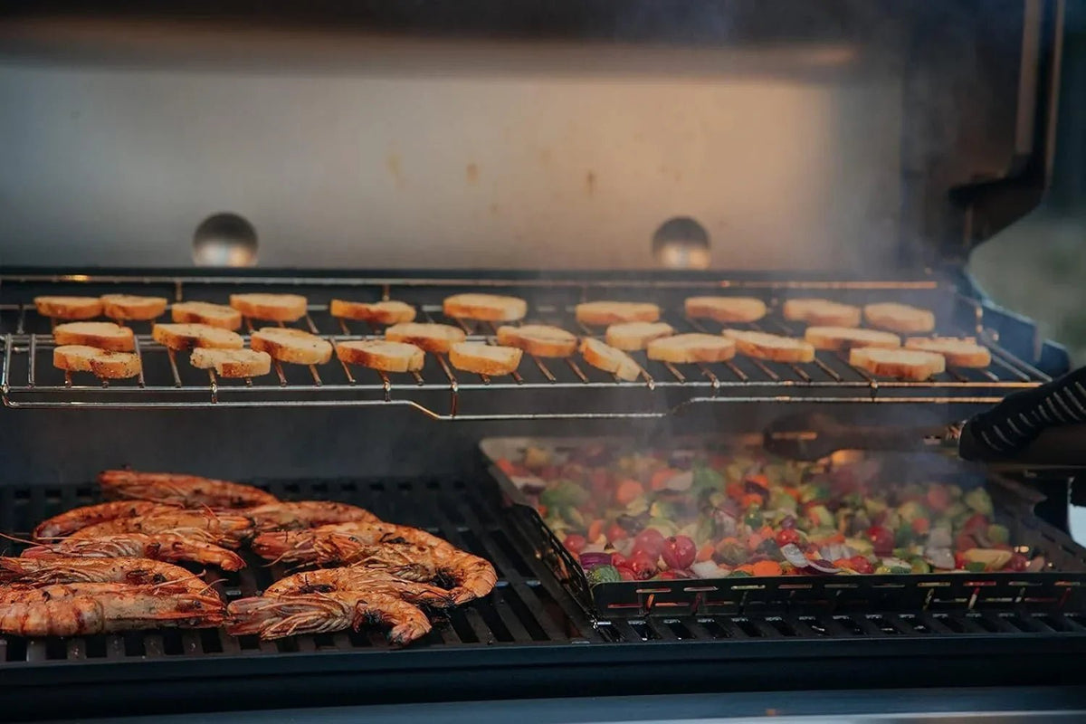 Weber Genesis S-335 Gas Grills - Prioka