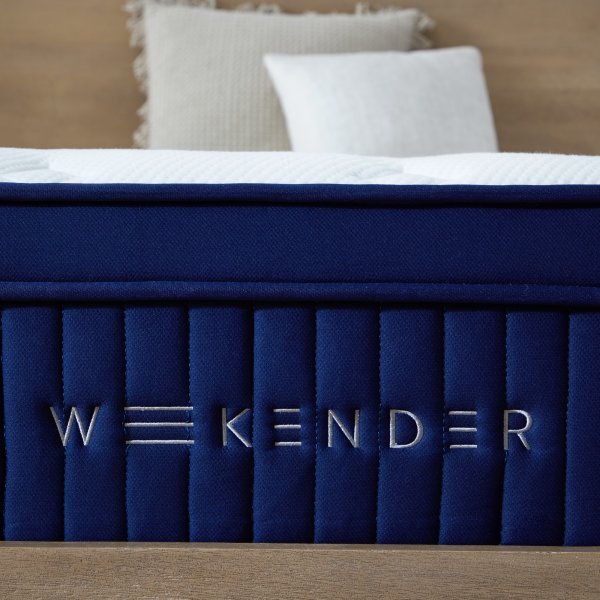 Weekender 11" Euro Top Hybrid Mattress - Prioka