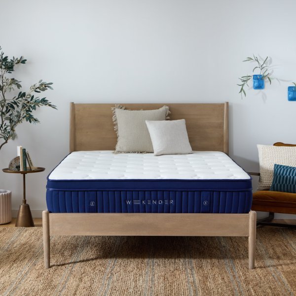 Weekender 11" Euro Top Hybrid Mattress - Prioka