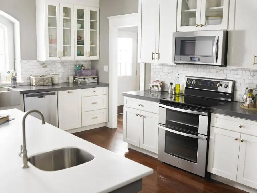 Whirlpool 6.7 Cu. Ft. Electric Double Oven Range with True Convection - Prioka